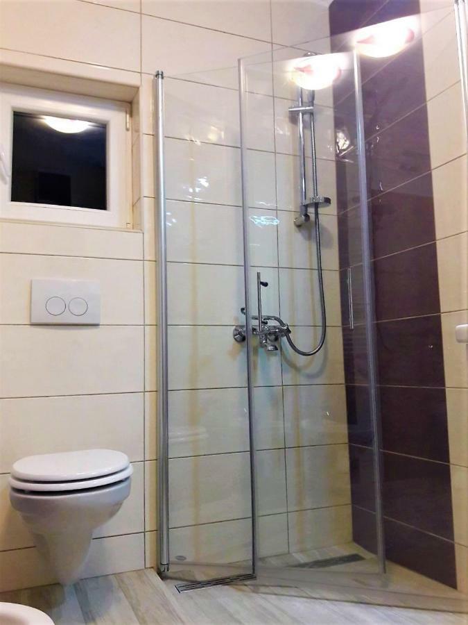 Guest House Tonica Krk Town Exterior foto